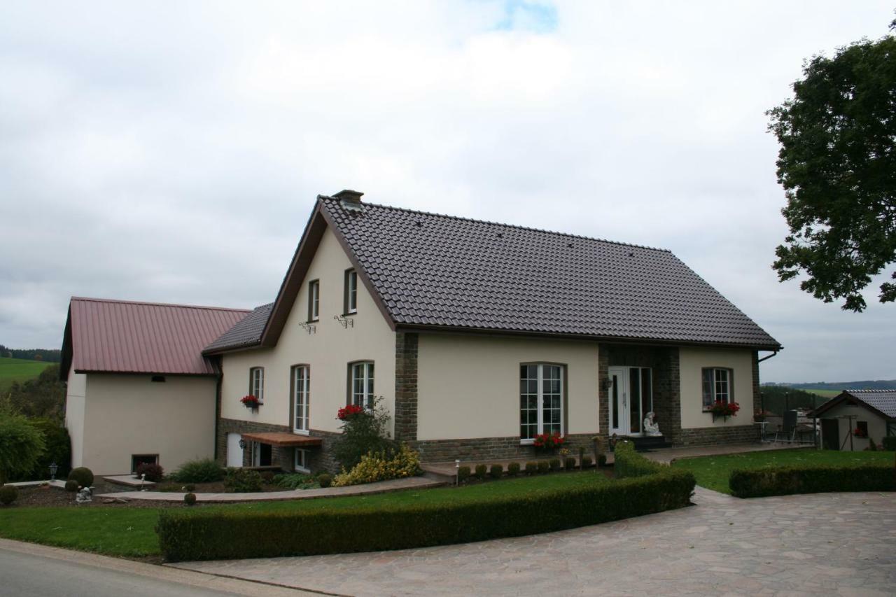 Location Panoramagreen Burg Reuland Exterior foto